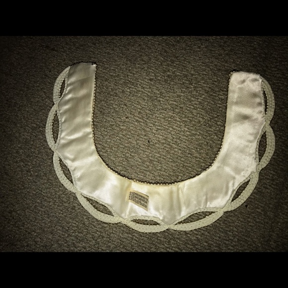 Vintage pearl sweater cuffs - Picture 6 of 6